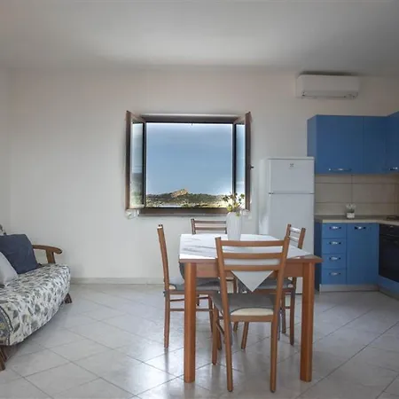 Apartment Trilocale Torretta Isola Rossa